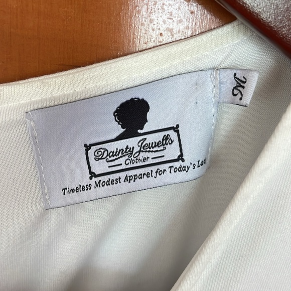 Stripe Dainty Jewells dress 🖤🤍🖤🤍 - Picture 3 of 3